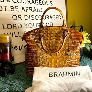 Brand New! Large Brahmin Duxbury Satchel